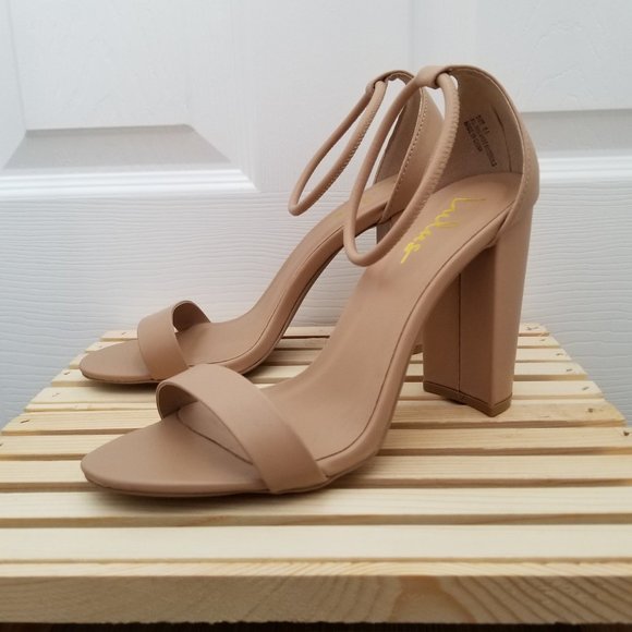 Lulus Shoes - Lulus Women’s SZ 8.5 Taupe Ankle Strap Block High Heel